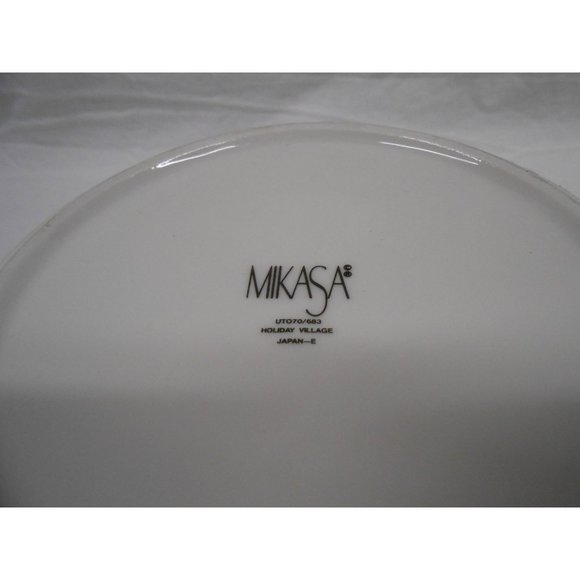 Mikasa Holiday Village Christmas Candy Dish with lid Trinket Box UTO70/683 Japan - Picture 8 of 9